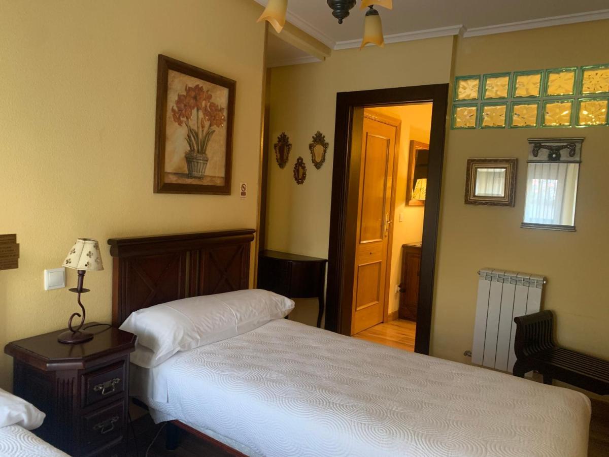 Dc Mesones 21 Hotell Lerma Eksteriør bilde